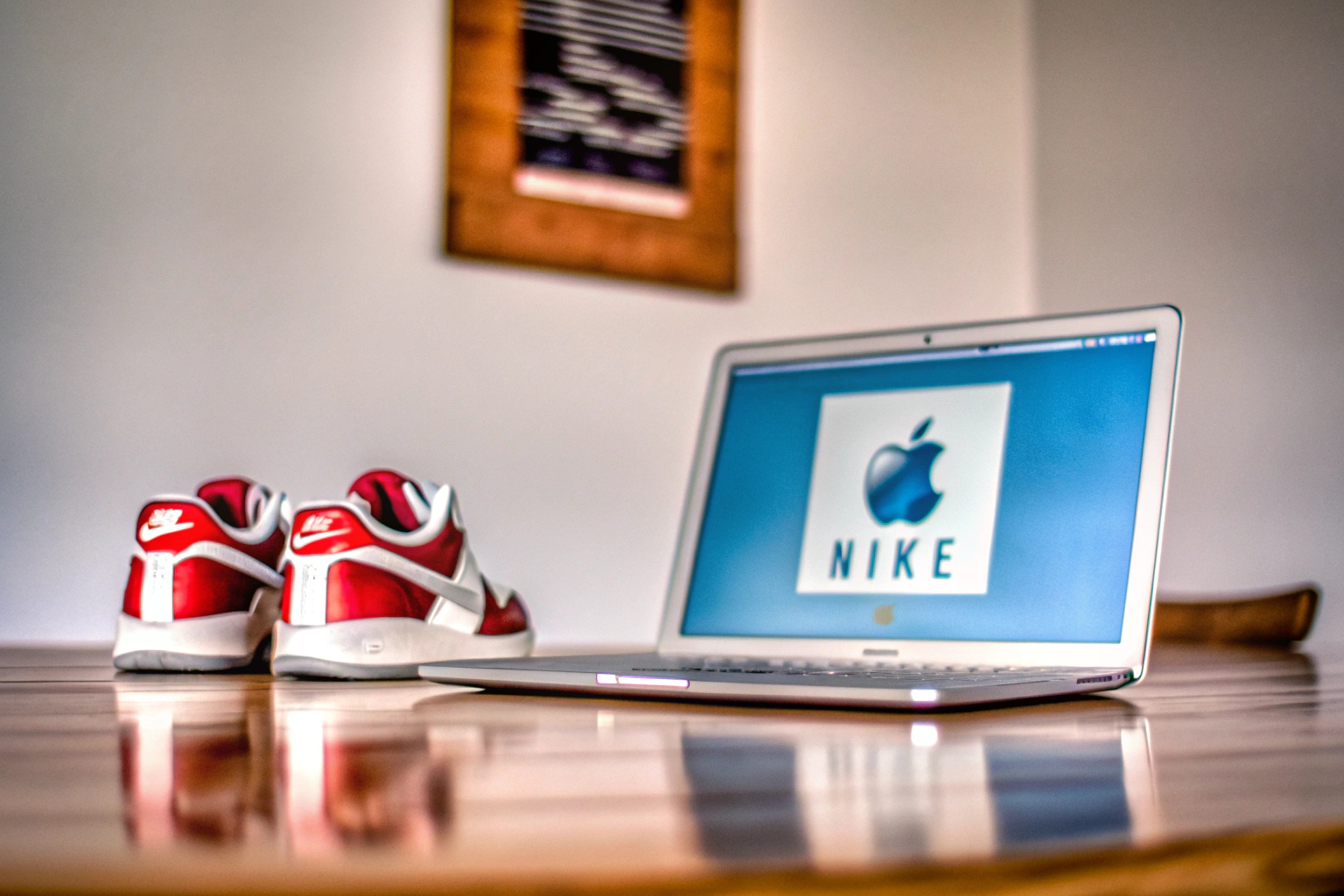 Erfolgreiche Markenpositionierung bei Apple und Nike