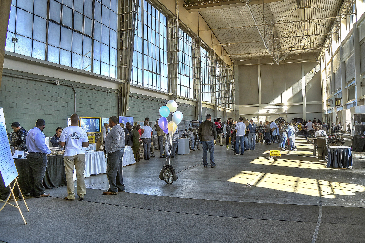 Promo-Event mit vielen Besuchern