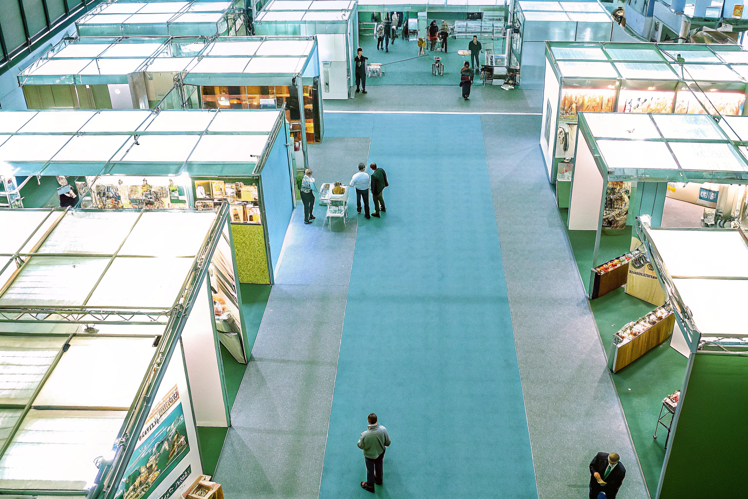 Marketingmesse mit Ständen
